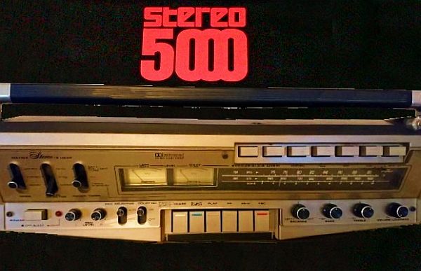 SUPERSCOPE by Marantz CRS-5000 boombox