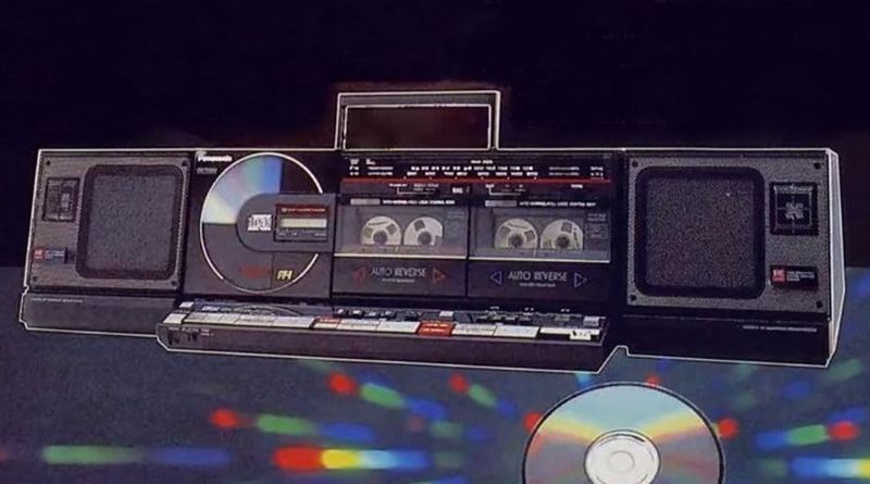 National Panasonic RX-CD70 (1986) boombox